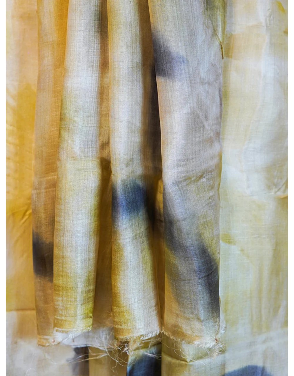 Peach And Black Digital Silk Saree - View 3