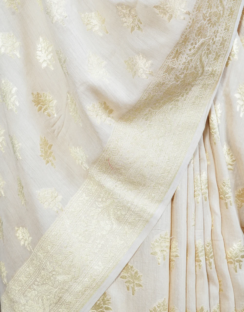 Beige Chandrika Polki Pure Munga Silk Banarasi Saree - View 4