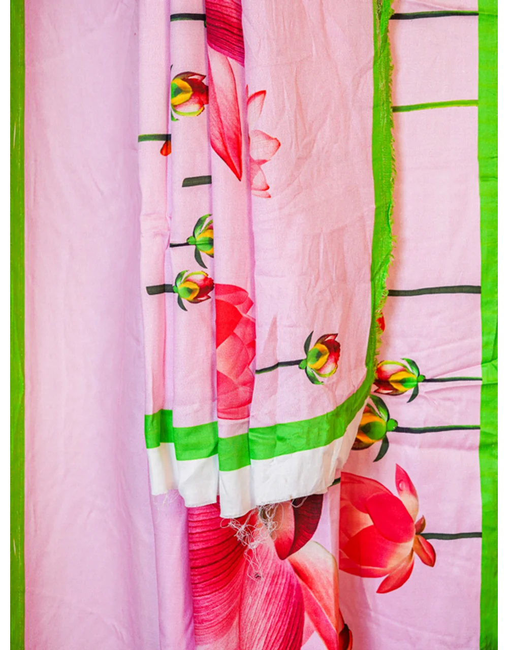 Pink With Green Border Digital Floral Silk Saree - View 3