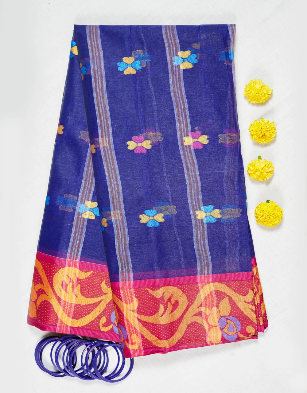 Blue Handwoven Cotton Jamdani Saree With Multicolor Floral Buti And Magenta Gold Border - View 3