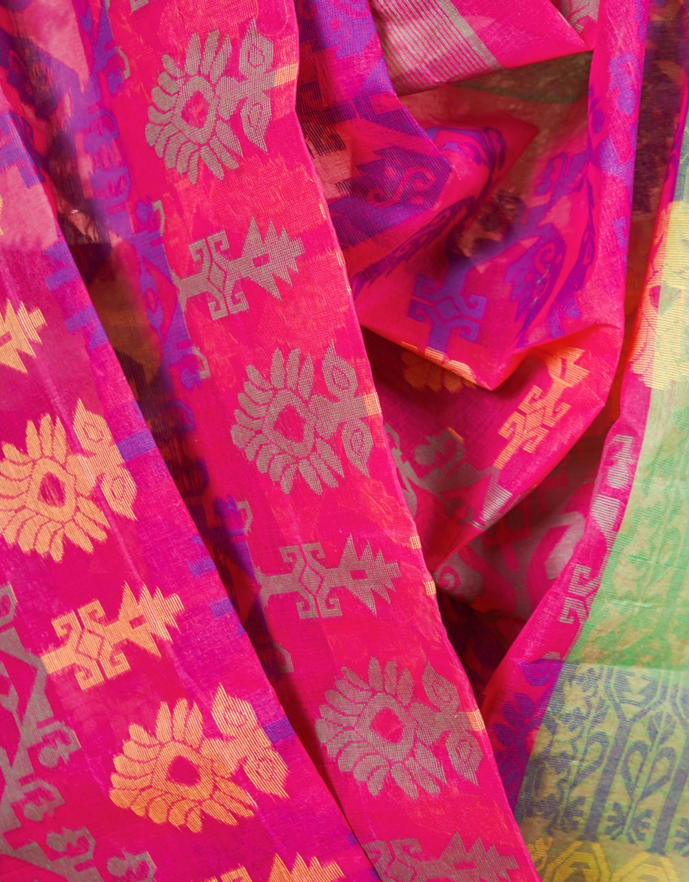 Magenta Pink And Green Handwoven Cotton Jamdani Saree With Gold Floral Weave And Dual Tone Border - View 4