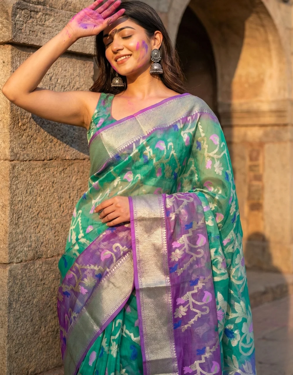 aqua-blue-and-magenta-cotton-jamdani-saree-with-zari-floral-weave
