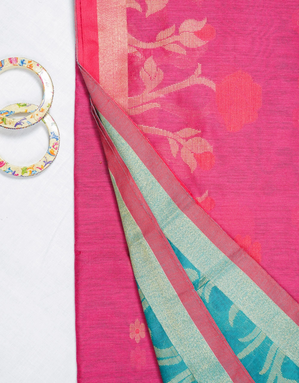 Magenta And Sea Green Silk Handloom Jamdani Saree With Zari Floral Vine Weave - View 4