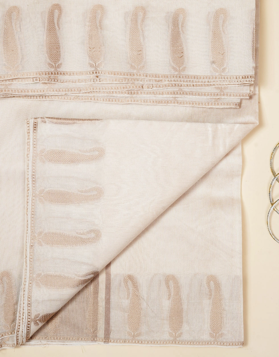 Beige Bhagalpur Cotton Silk Saree With Woven Paisley Border - View 3