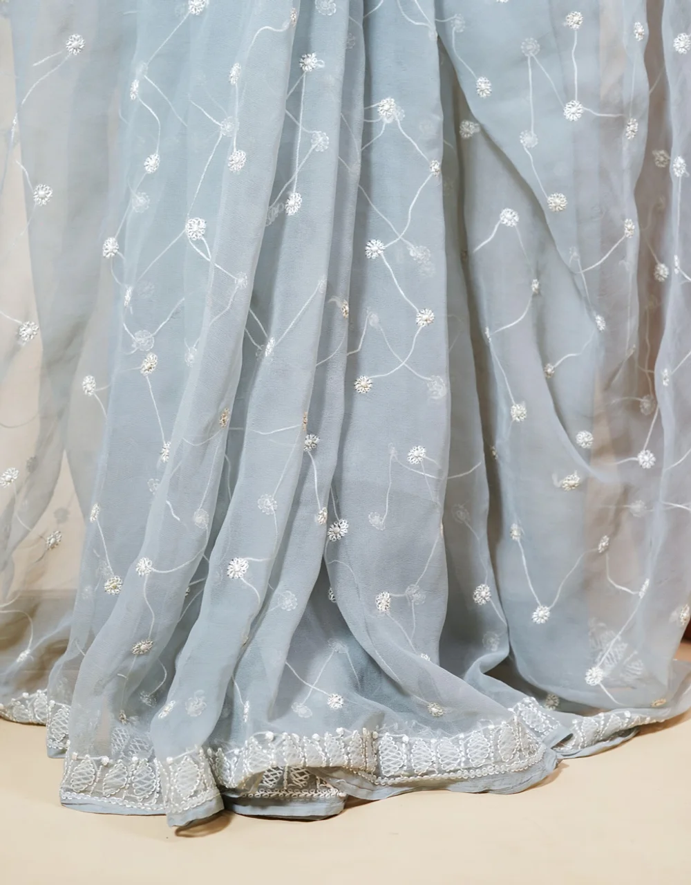 Grey Georgette Cotton Lucknowi Chikankari Saree With White Embroidery - View 5