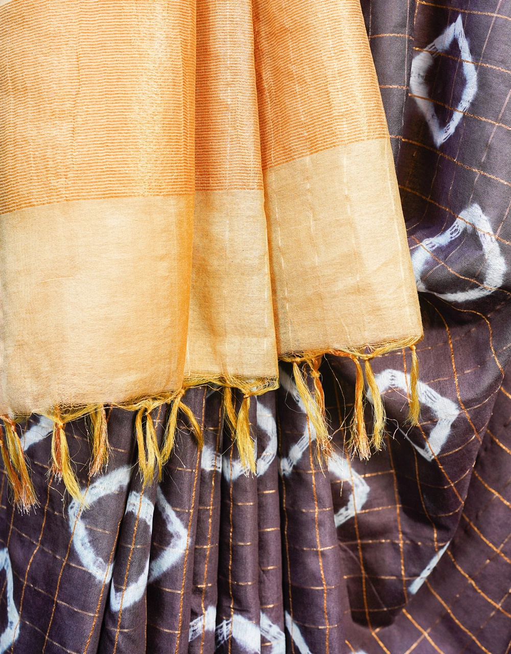 Brown Masterise Ghicha Silk Saree With Natural Tie Dye And Gold Zari Border Bhagalpur Craft - View 4