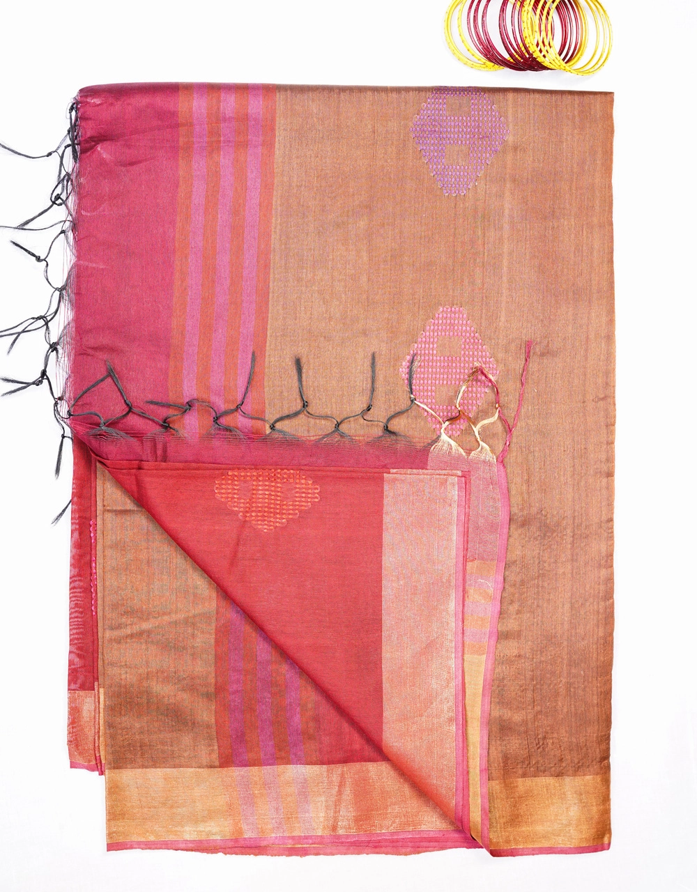Light Red And Copper Masterise Ghicha Silk Saree - View 3