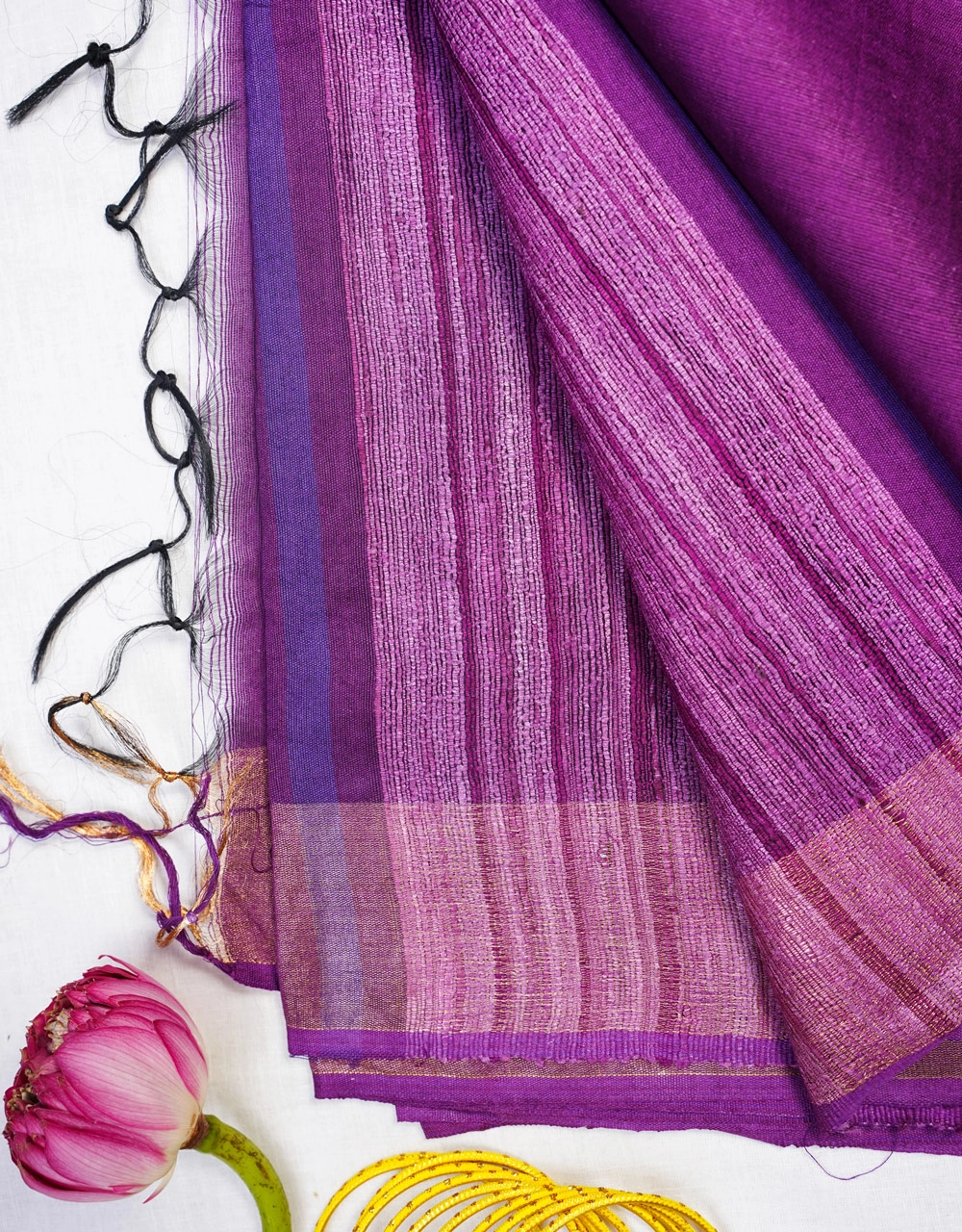 Purple With Contrast Pallu Handwoven Ghicha Silk Saree - View 3