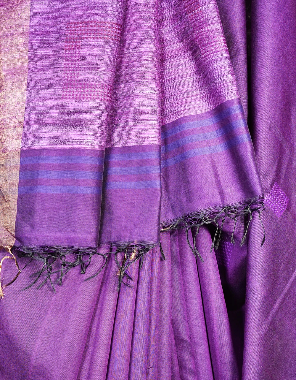Purple With Contrast Pallu Handwoven Ghicha Silk Saree - View 5