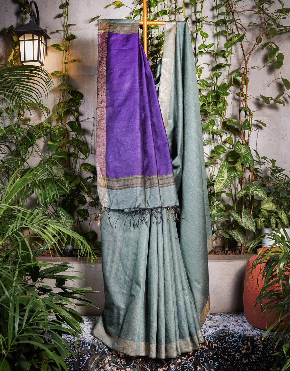 Grey Dual Tone With Contrast Pallu Ghicha Silk Saree