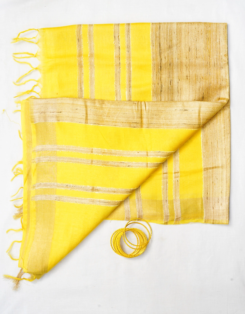 Hovered view of Yellow Mulberry Katiya Muga Silk Handloom Saree