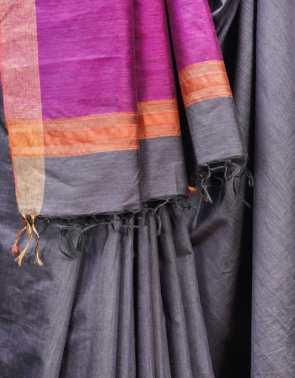 Purple And Charcoal Grey Pure Handloom Mulberry Munga Silk Saree - View 4