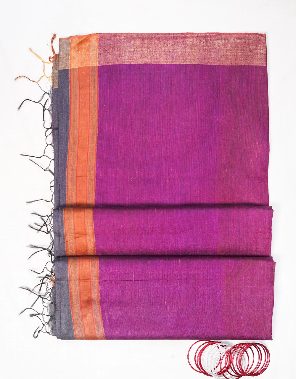 Hovered view of Purple And Charcoal Grey Pure Handloom Mulberry Munga Silk Saree