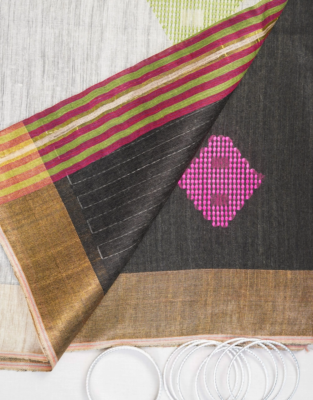 Black Charcoal Mulberry Munga Silk Spun Handloom Saree - View 3