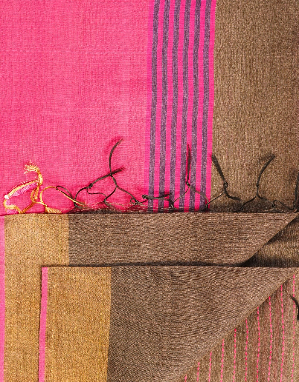 Brown With Hot Pink Contrast Pallu Pure Mulberry Munga Silk Handloom Saree - View 3