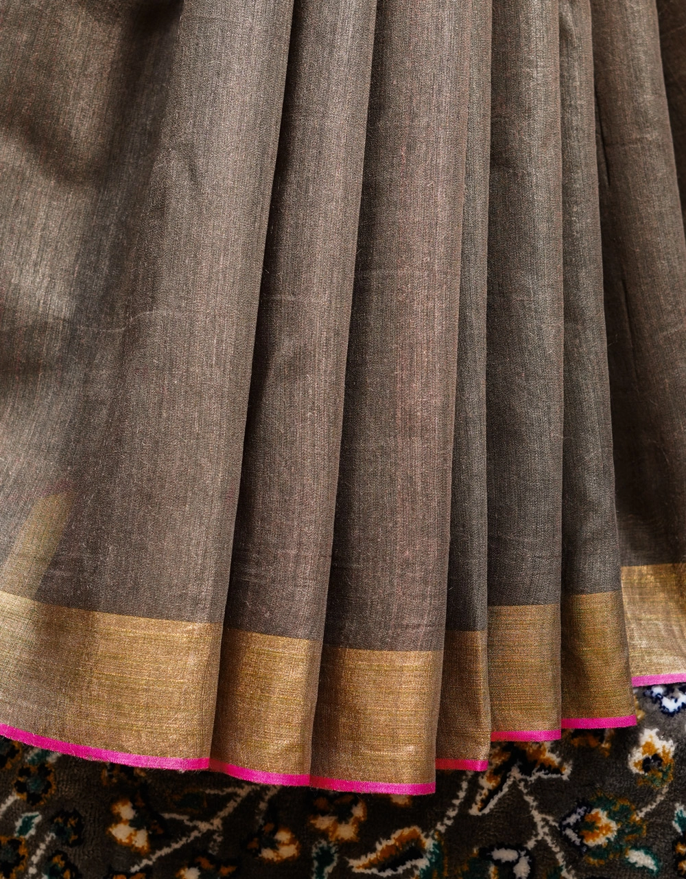 Brown With Hot Pink Contrast Pallu Pure Mulberry Munga Silk Handloom Saree - View 5