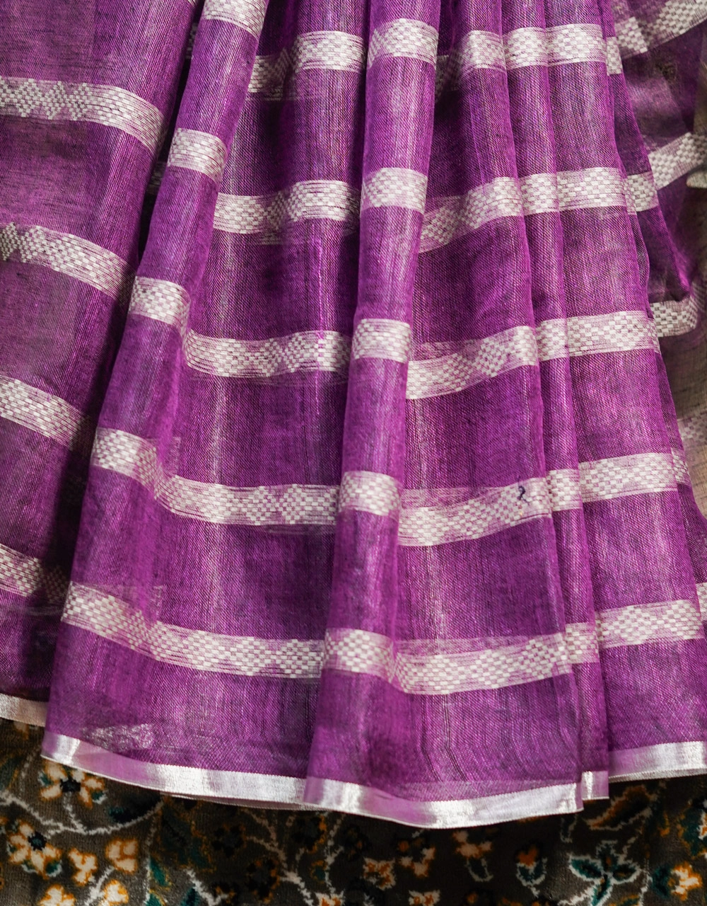 Purple With Silver Stripe Detailing Linen Handloom Saree - View 5