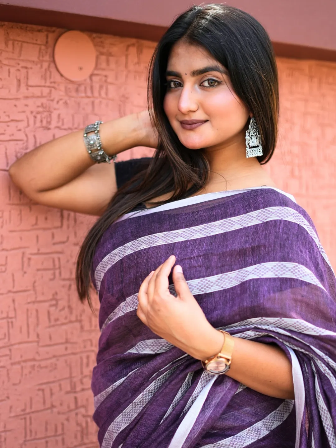  Purple With Silver Stripe Detailing Linen Handloom Saree Front view