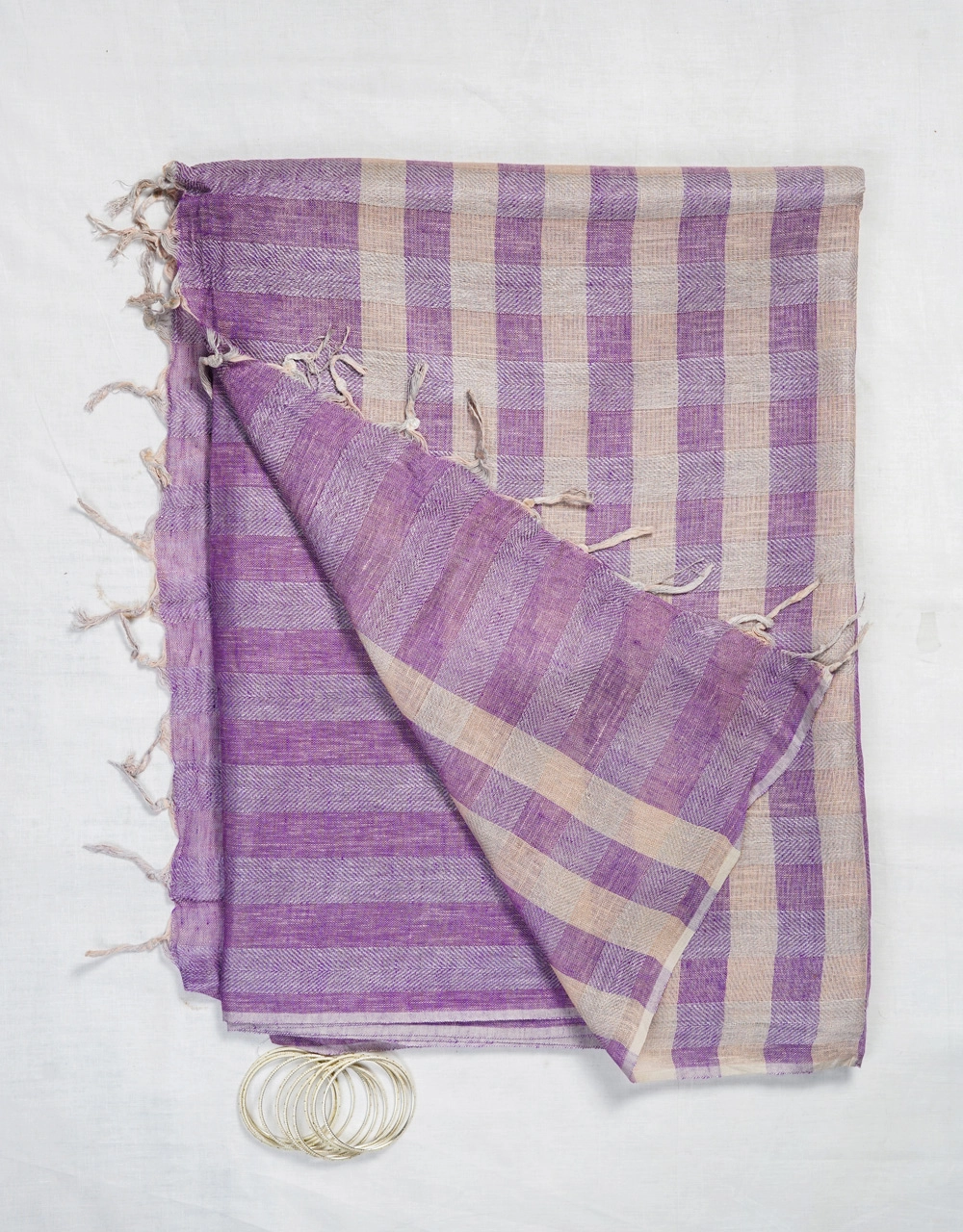 Hovered view of Off White Body With Aqua Blue Pallu And Multicolour Woven Accents Linen Saree