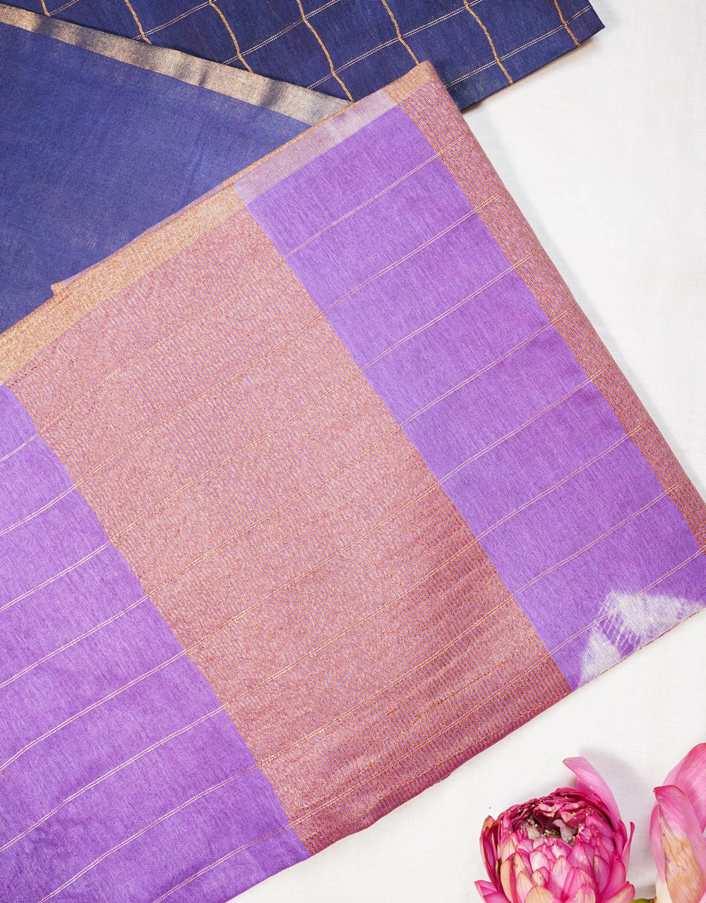 Blue Dual Tone Cotton Silk Saree With Golden Checks - View 3