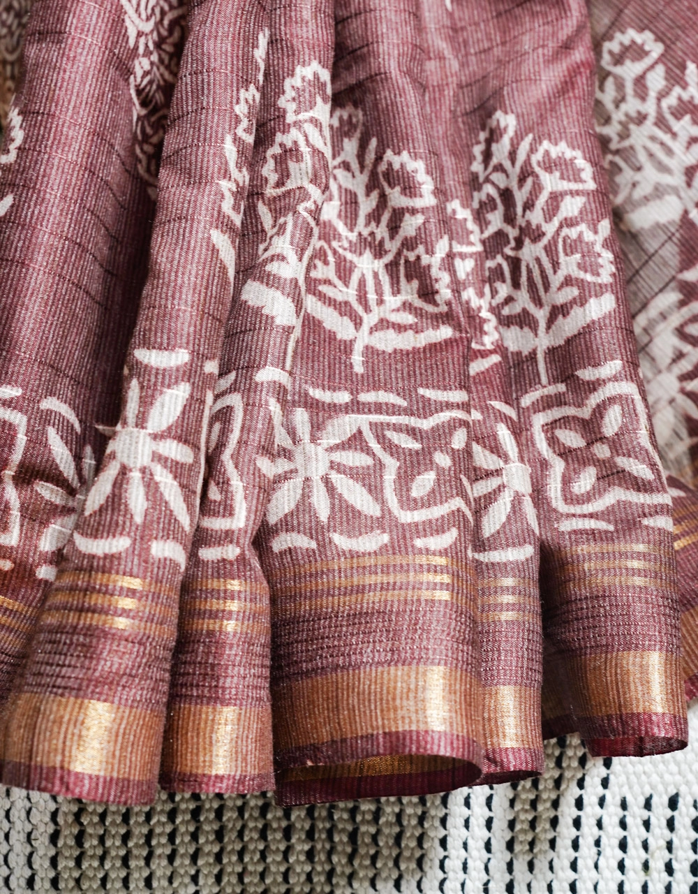 Maroon Wine Bhagalpur Cotton Silk Saree With Traditional Prints - View 4