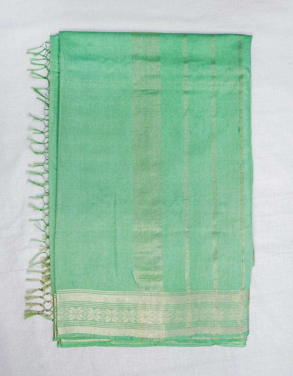 Hovered view of Green Bhagalpuri Cotton Silk Saree With Striped Pallu