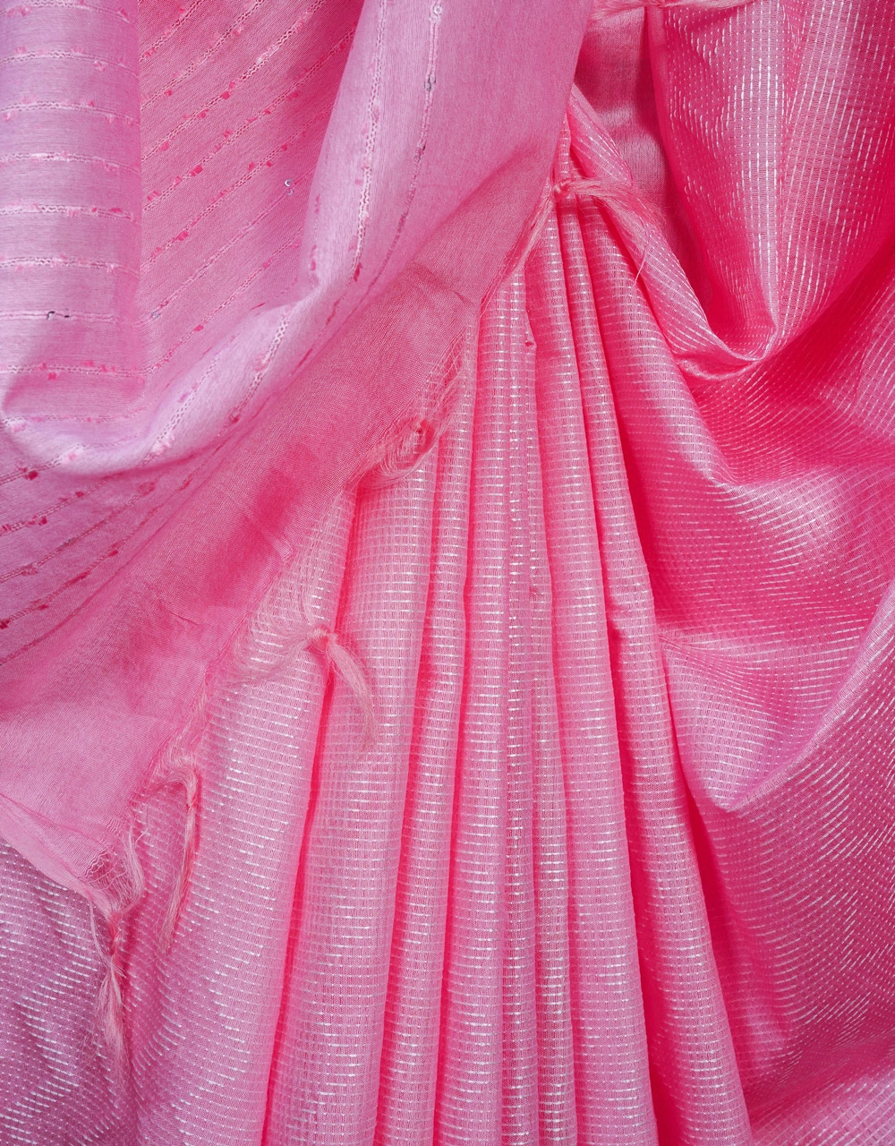 Pink Cotton Silk Saree  With Geometric Motifs - View 4