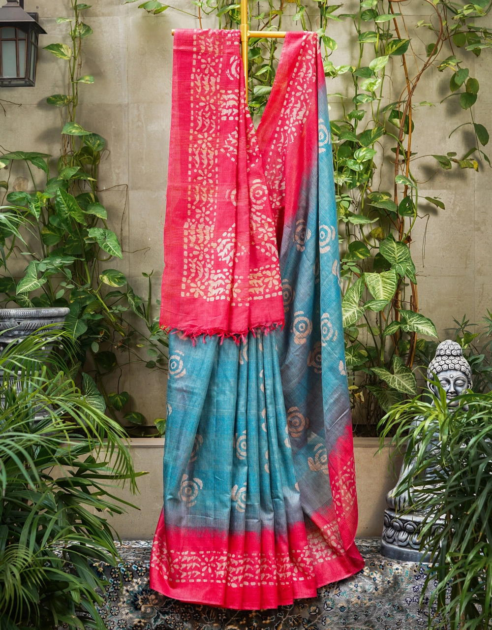 Blue Cotton Silk Handloom Saree With Red Contrast Pallu