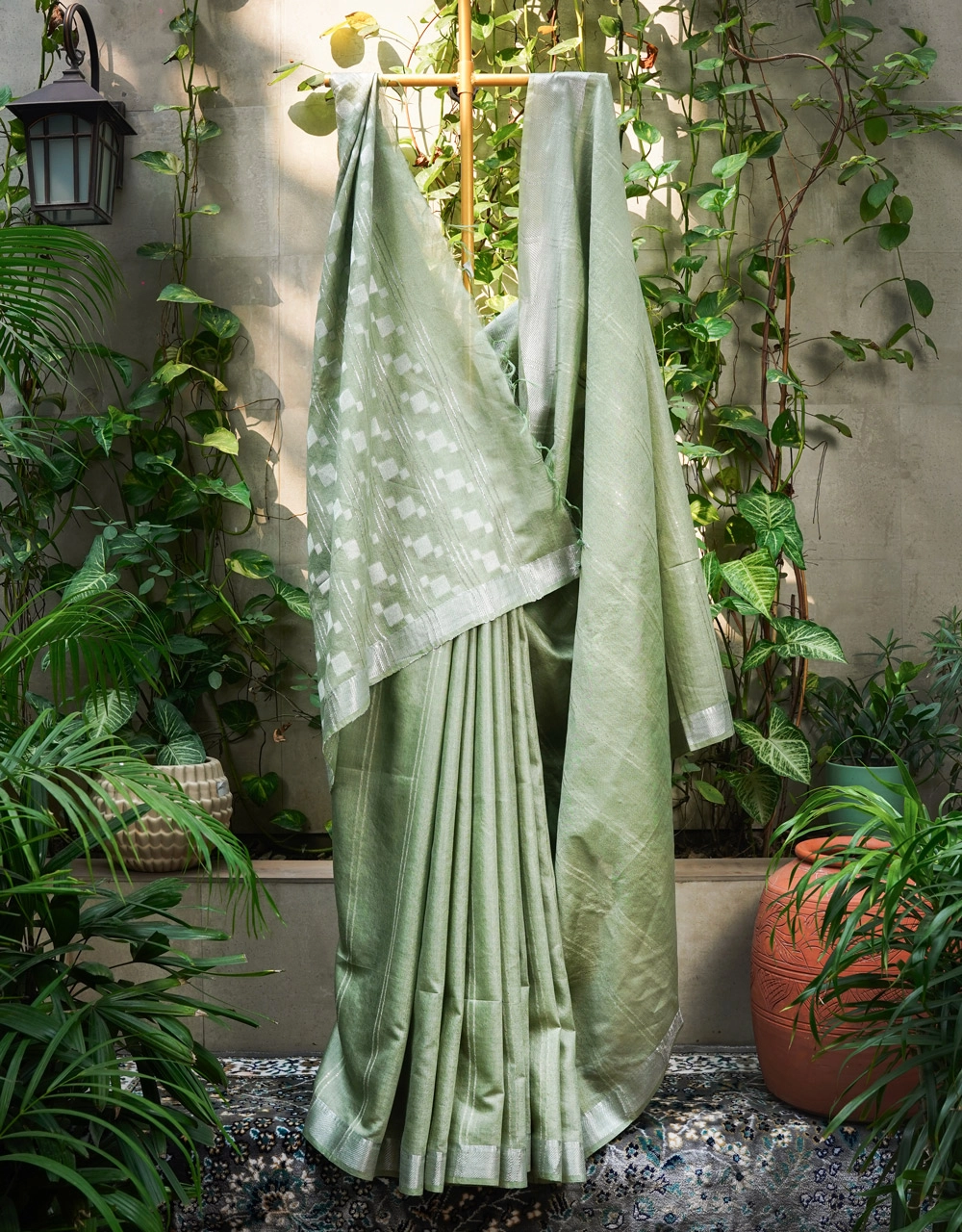 Blue Cotton Silk Saree With Silver Zari Geometric Square Pallu