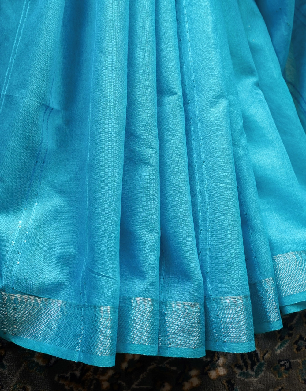 Blue Cotton Silk Saree With Silver Geometric Butta Pallu - View 5