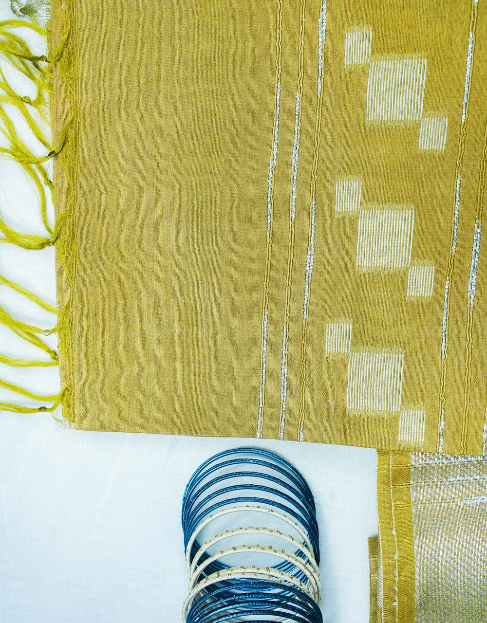 Green Green Cotton Silk Saree With Silver Zari - View 3