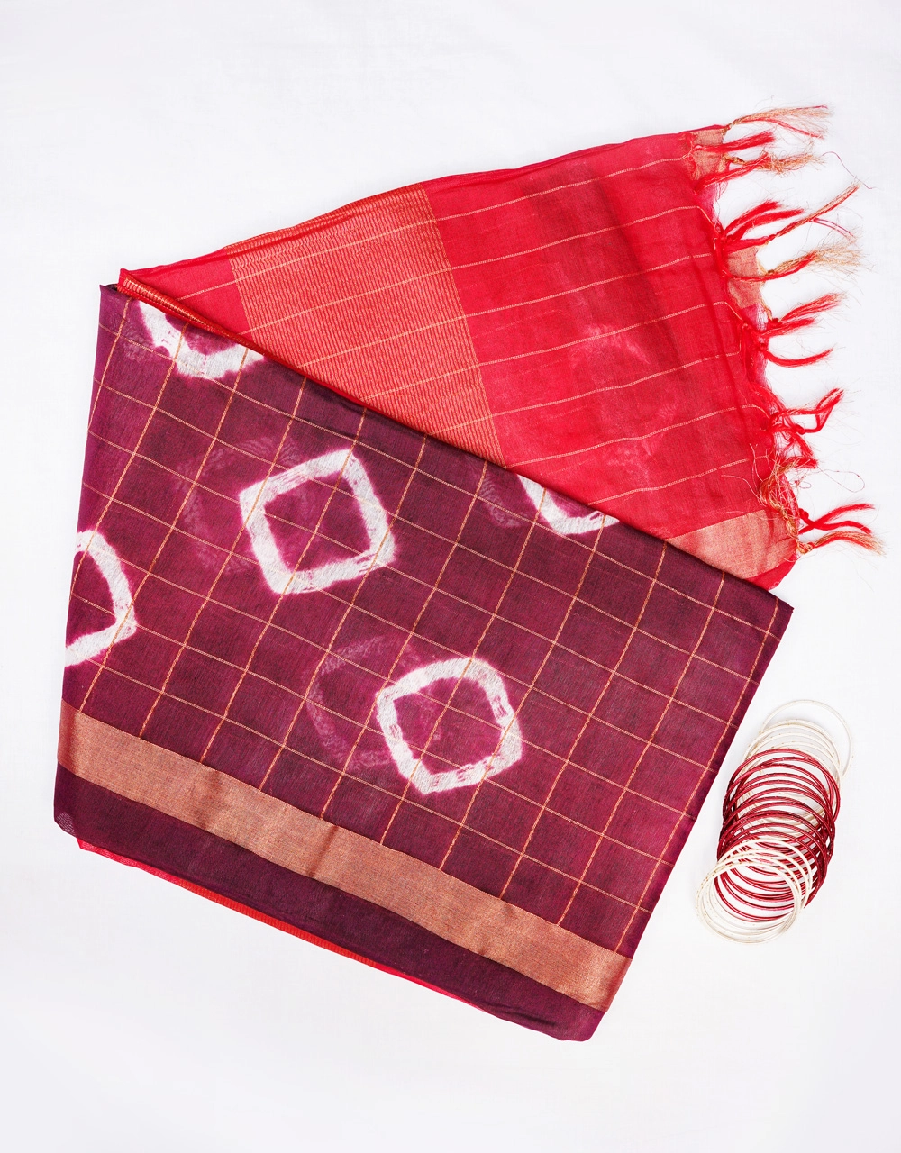 Hovered view of Maroon Plum Cotton Silk Saree With Red Contrast Pallu