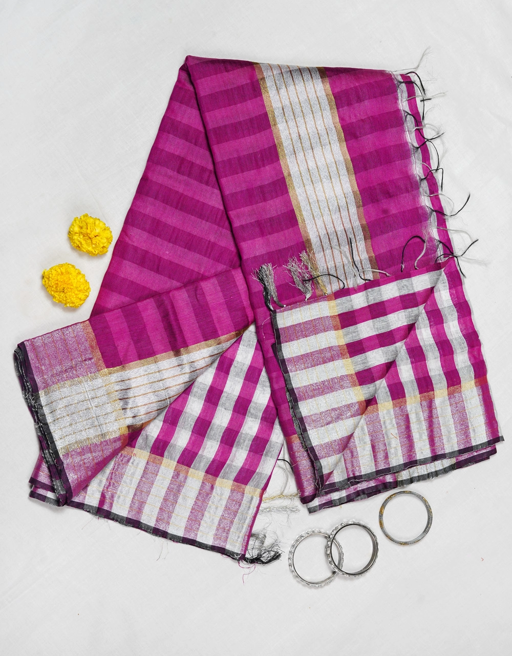Hovered view of Magenta And Silver Checks Bengal Cotton Silk Saree