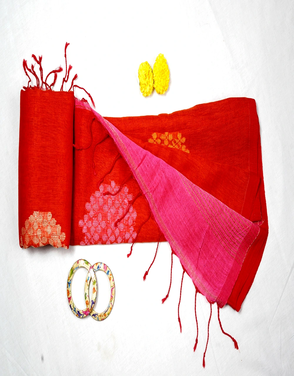 White And Orange Ball Butti Cotton Saree With Contrast Tassel Pallu - View 3