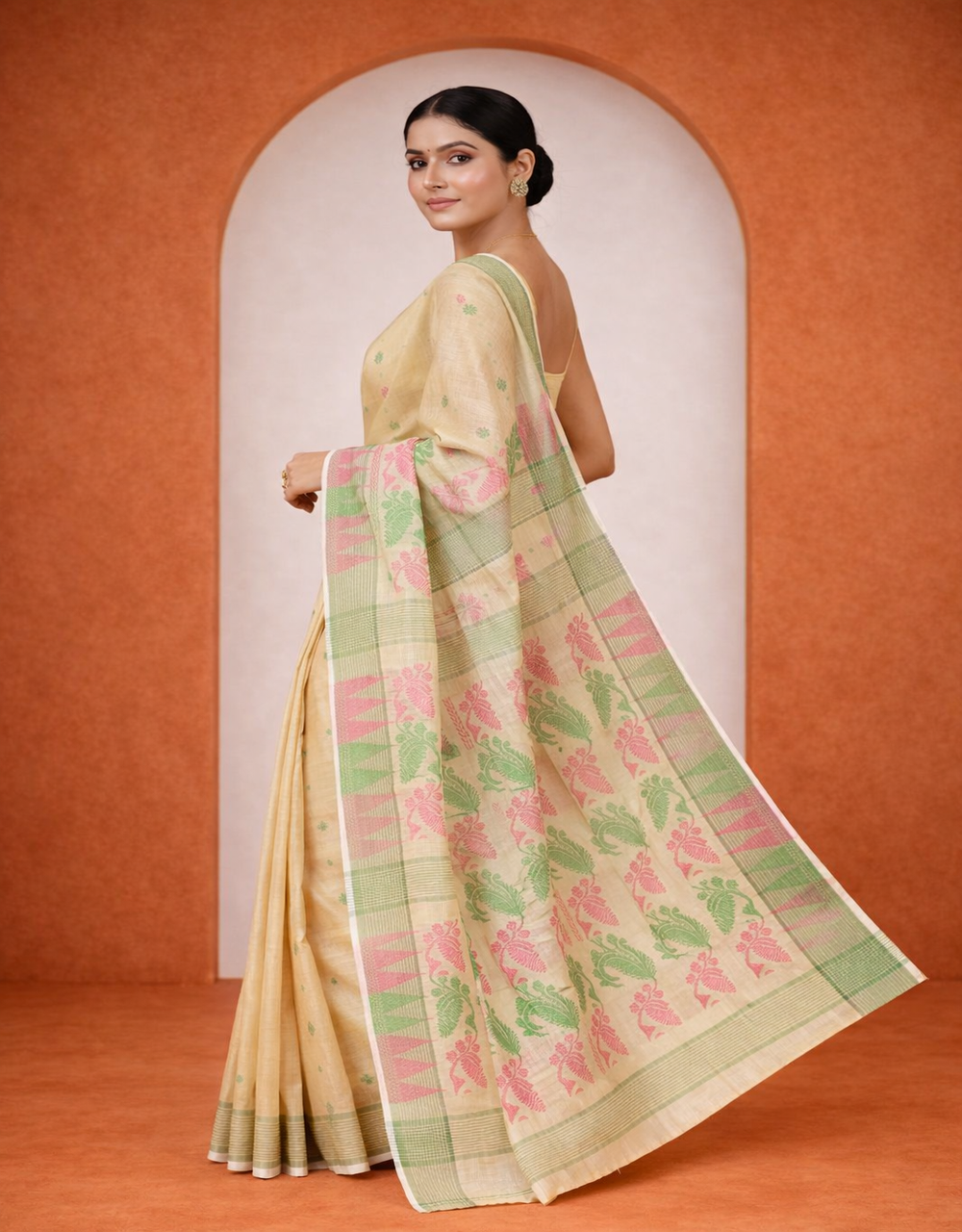 Hovered view of Cream Taat Cotton Saree With Traditional Motifs