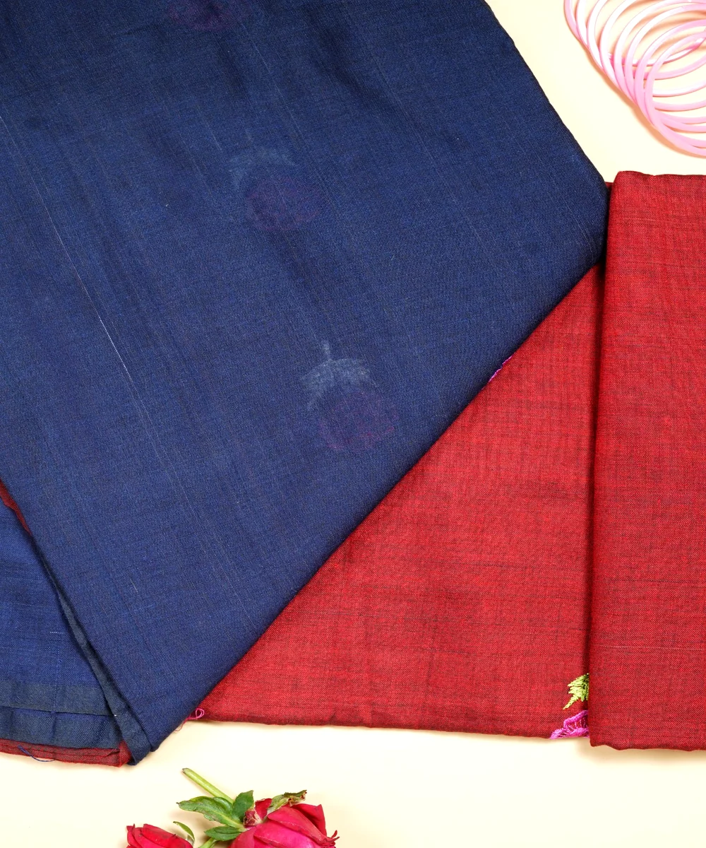 Maroon And Navy Blue Cotton Silk Saree With Floral Embroidery - View 3