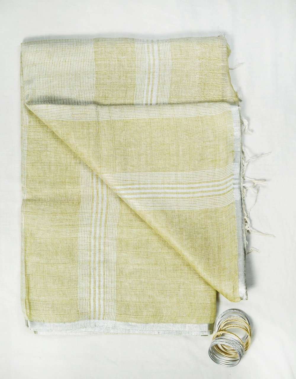 Green Pista With Silver Zari Border Pure Linen Handloom Saree - View 2
