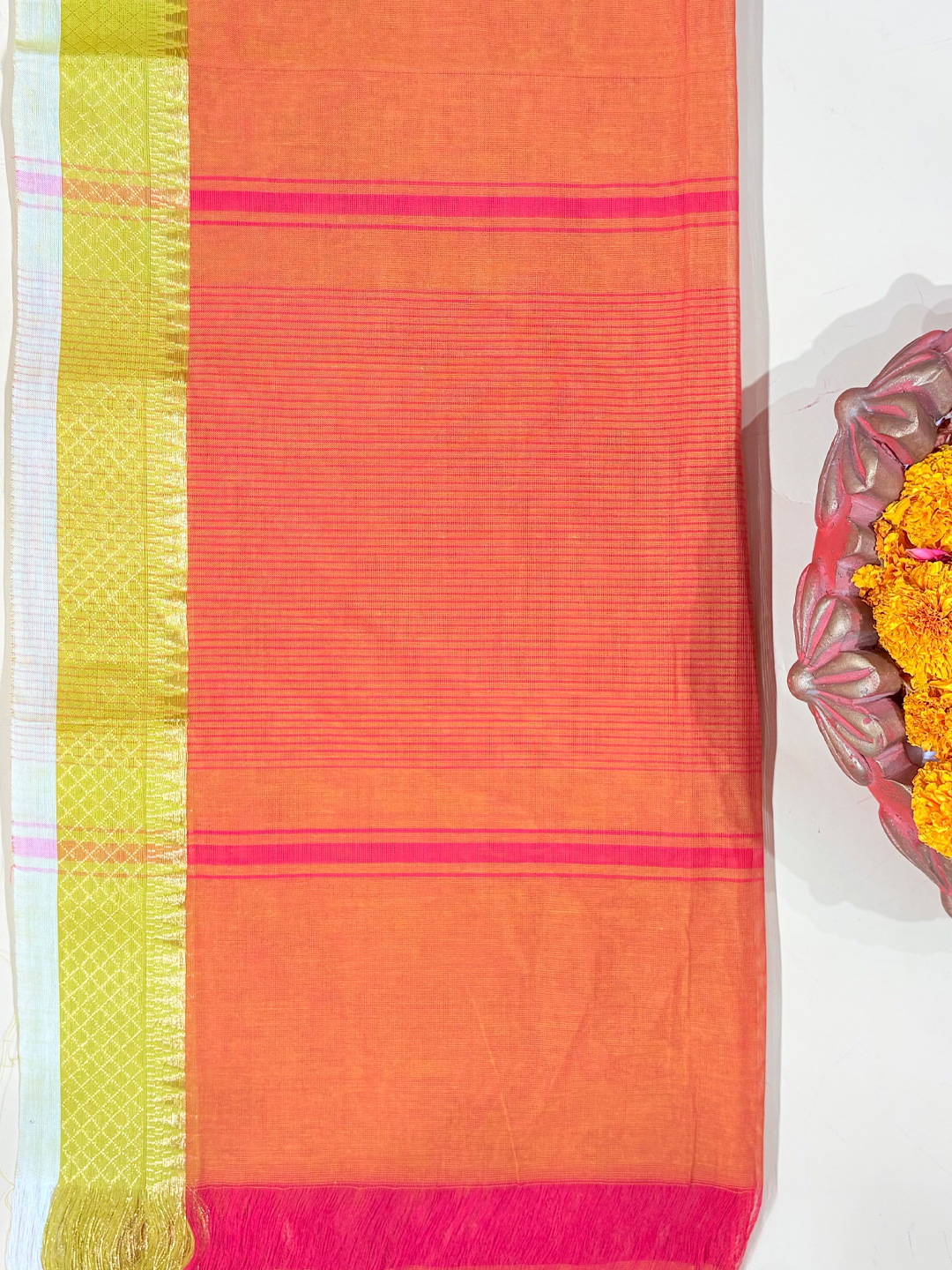 Hovered view of Red Handwoven Mangalgiri Pure Cotton Saree With Faux Golden Zari On Border