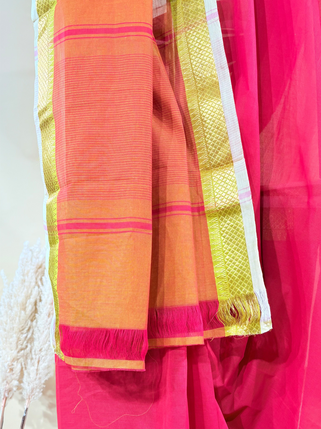 Red Handwoven Mangalgiri Pure Cotton Saree With Faux Golden Zari On Border - View 6