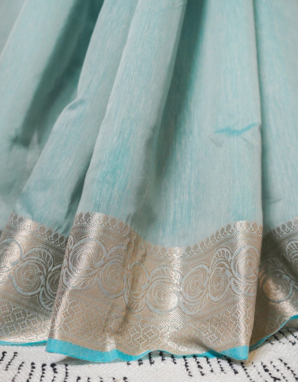 Light Blue Silver Zari Banarasi Linen Saree - View 5