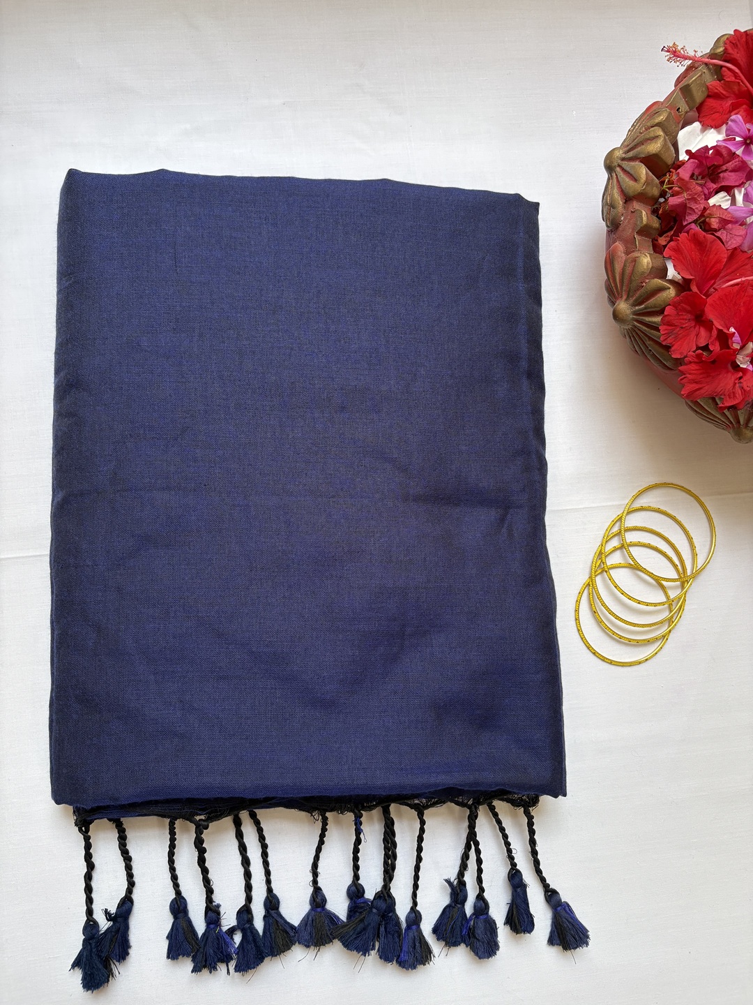 Blue Bengal Cotton Saree With Designer Printed Blouse Piece - View 4
