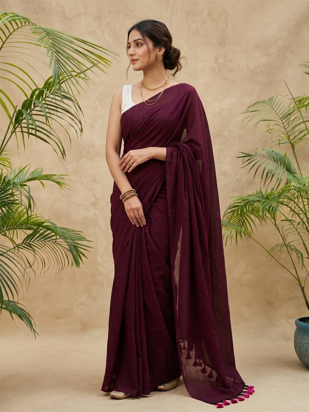 Wine Bengal Cotton Saree With Designer Printed Blouse Piece