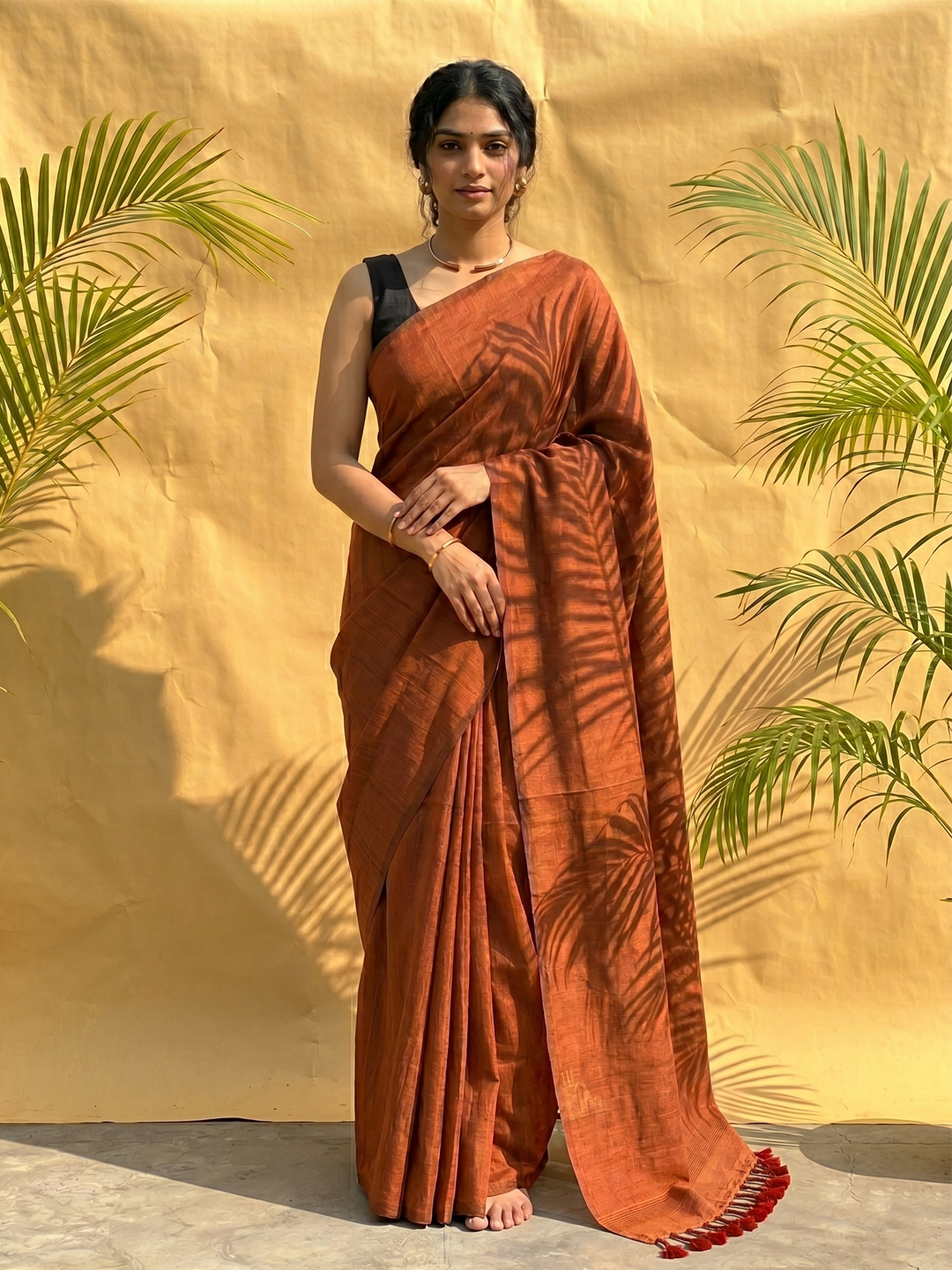 Brown Bengal Cotton Saree With Designer Printed Blouse Piece