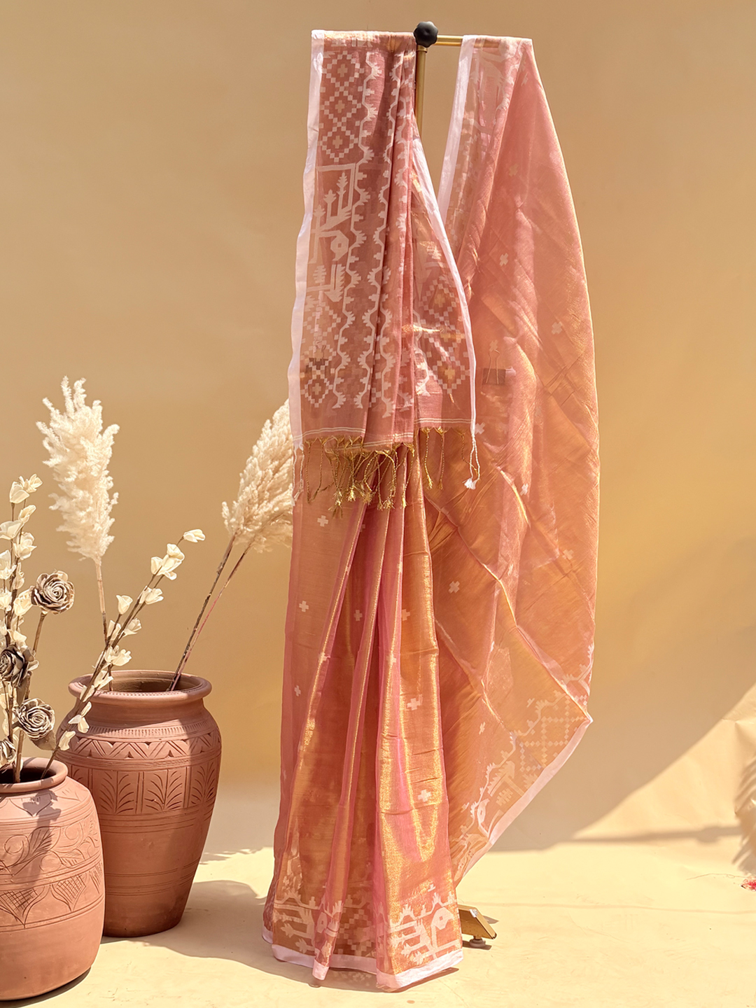 Peach Bengal Tissue Jamdani Work Saree - View 3