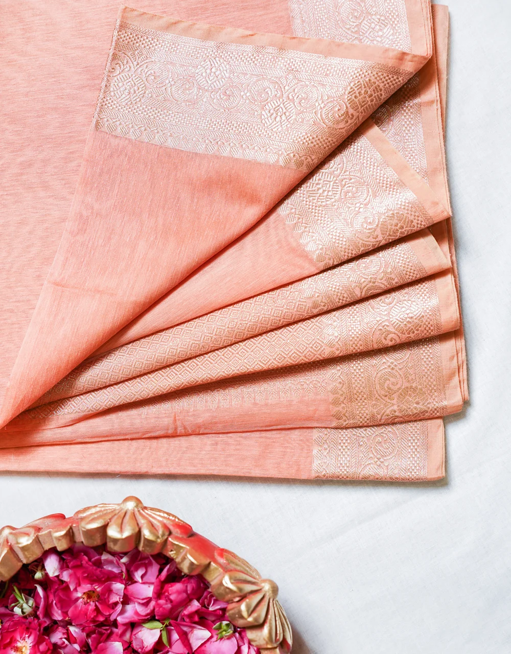 Peach Gold Zari Banarasi Linen Handloom Saree - View 3