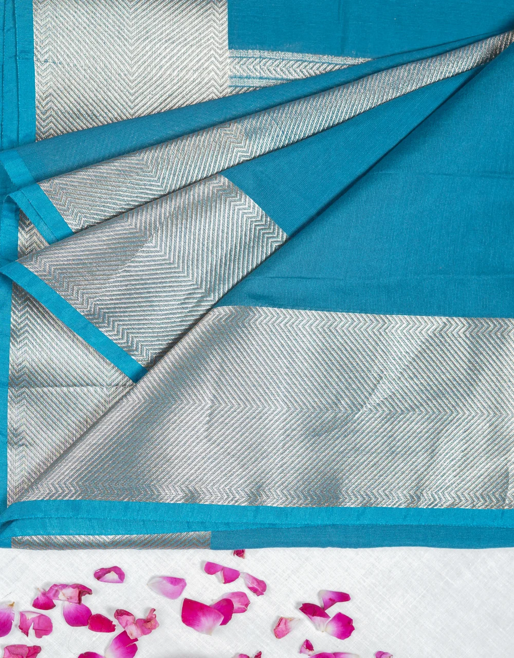 Purple Silver Zari Banarasi Linen Handloom Saree - View 3