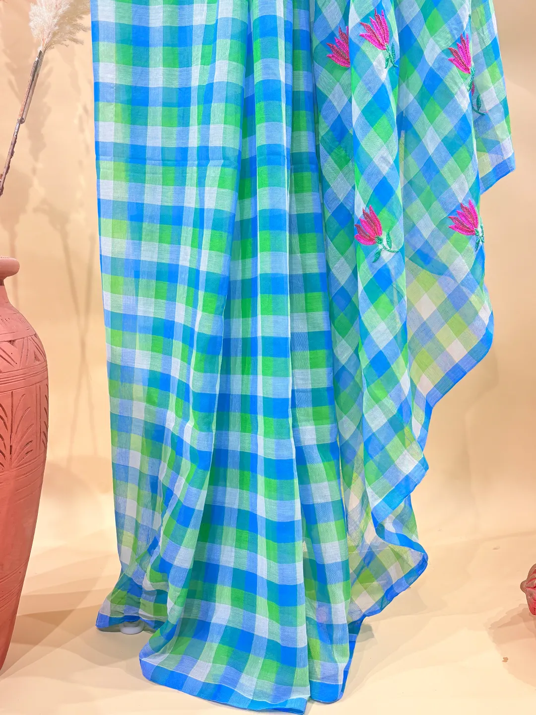 Blue And Green Checked Bengal Mul Cotton Saree With Pink Floral Embroidery And Tassels - View 4