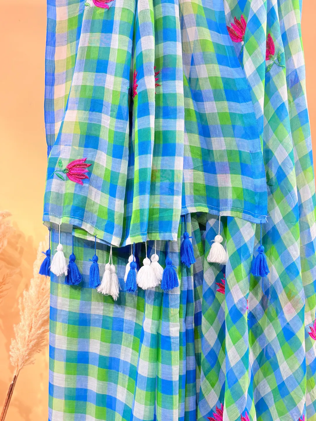 Blue And Green Checked Bengal Mul Cotton Saree With Pink Floral Embroidery And Tassels - View 3