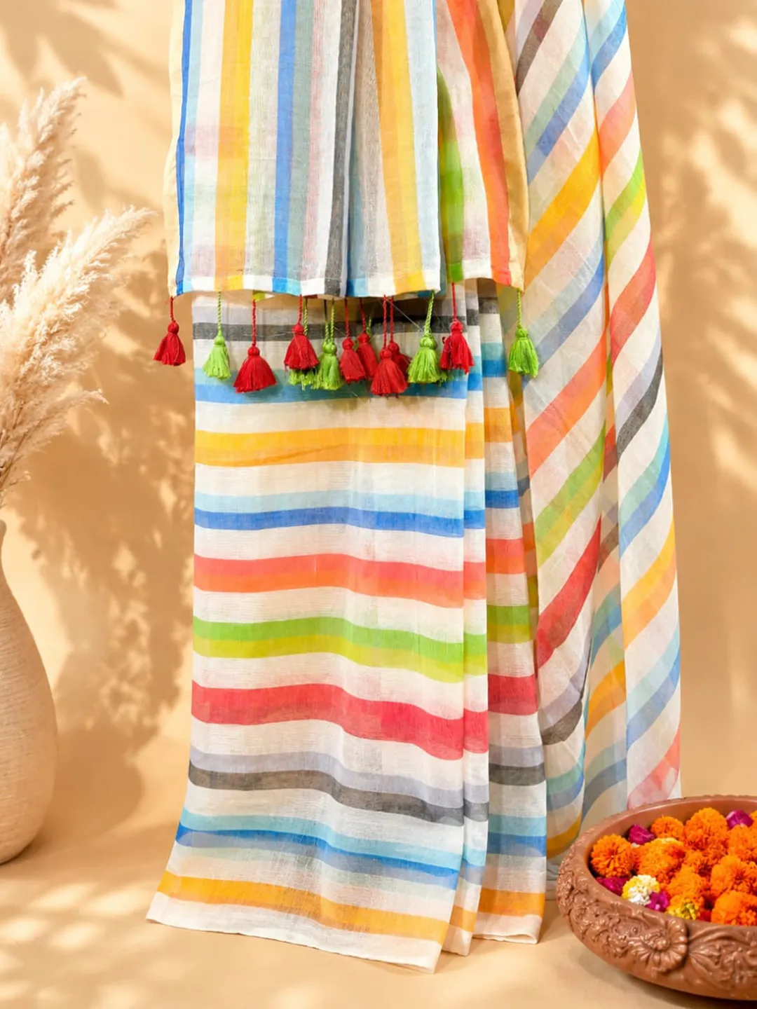 White And Multicolour Striped Bengal Mul Cotton Saree - View 5