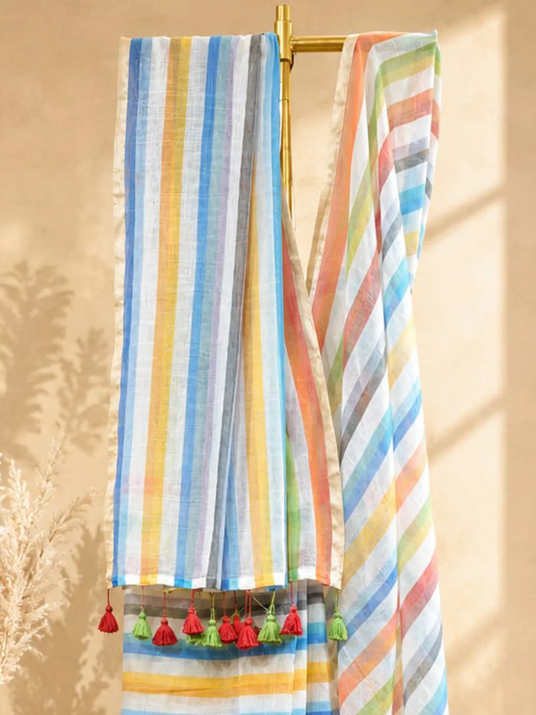 White And Multicolour Striped Bengal Mul Cotton Saree - View 4